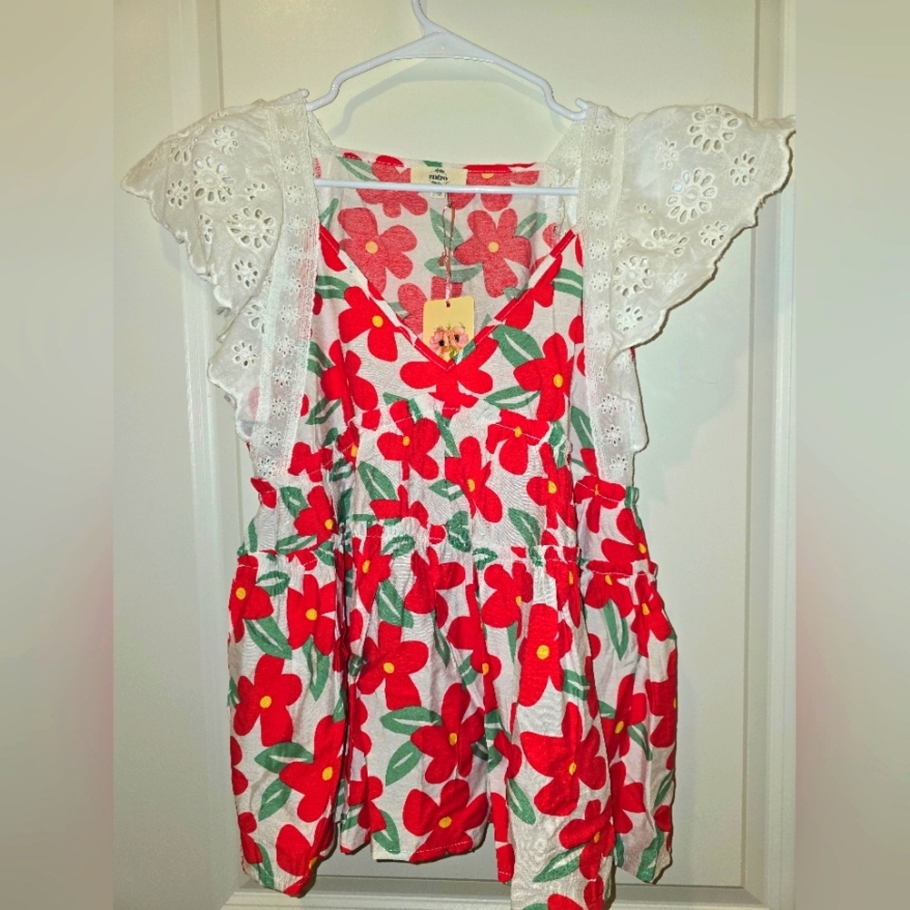 entro Women's blouse, Size Small, floral blouse